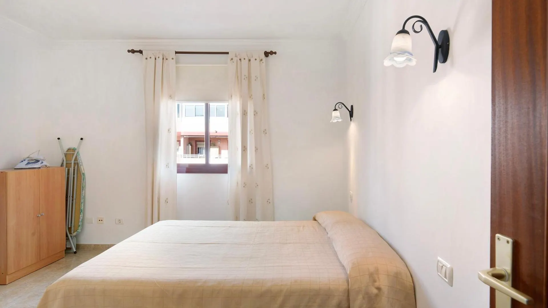 Apartment Los Girasoles Santa Cruz de la Palma  Spain